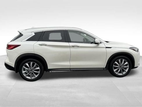 Used 2022 INFINITI QX50 Luxe image 8