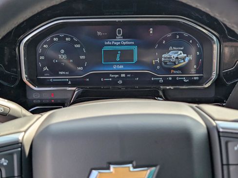 Used 2024 Chevrolet Silverado 2500 LT w/ Convenience Package image 22