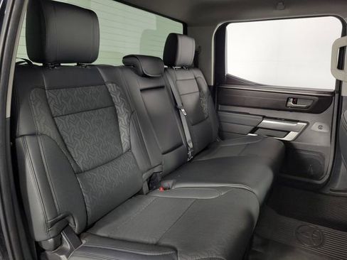 Used 2023 Toyota Tundra SR5 w/ SR5 Premium Package AWD/4WD image 17