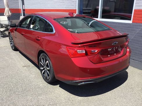 Used 2021 Chevrolet Malibu RS FWD image 4