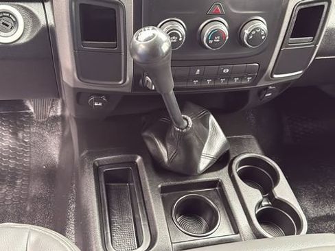 Used 2018 RAM 3500 Tradesman w/ Chrome Appearance Group image 24