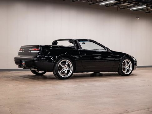 Used 1994 Nissan 300ZX Convertible RWD image 7