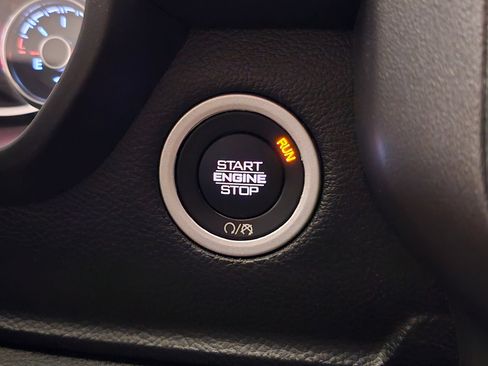 Used 2023 RAM 1500 Big Horn AWD/4WD image 14