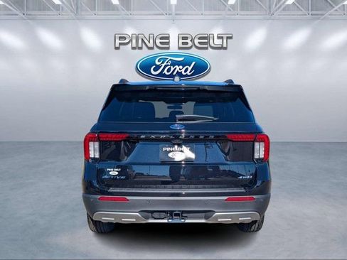 New 2025 Ford Explorer Active w/ Active Comfort Package image 4