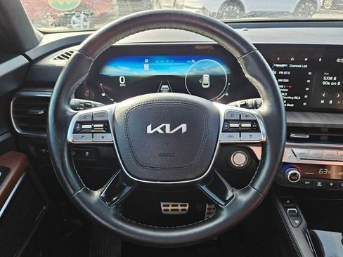 Used 2023 Kia Telluride EX X-Line image 19