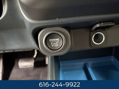 New 2025 Ford Maverick XLT w/ XLT Luxury Package image 19