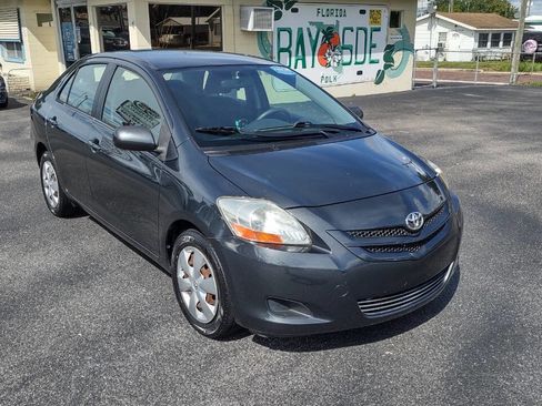 Used 2007 Toyota Yaris Sedan image 3