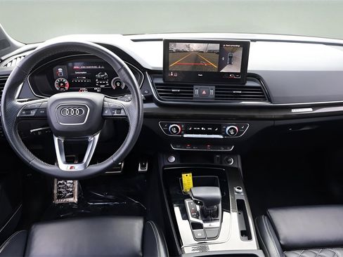 Used 2023 Audi SQ5 Premium Plus w/ Premium Plus Package image 15