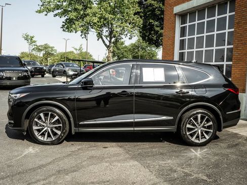 Used 2025 Acura MDX SH-AWD w/ Technology Package image 38