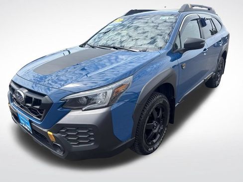 Certified 2025 Subaru Outback Wilderness AWD/4WD image 3
