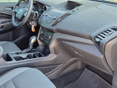 Used 2019 Ford Escape S image 25