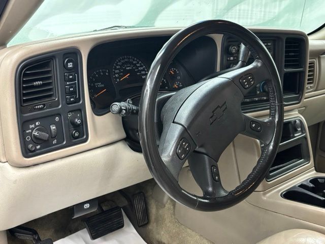 Used 2003 Chevrolet Tahoe LT AWD/4WD image 17