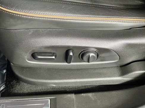 Used 2020 GMC Acadia AT4 w/ Driver Alert Package II image 13