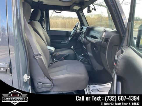 Used 2017 Jeep Wrangler Willys Wheeler image 19