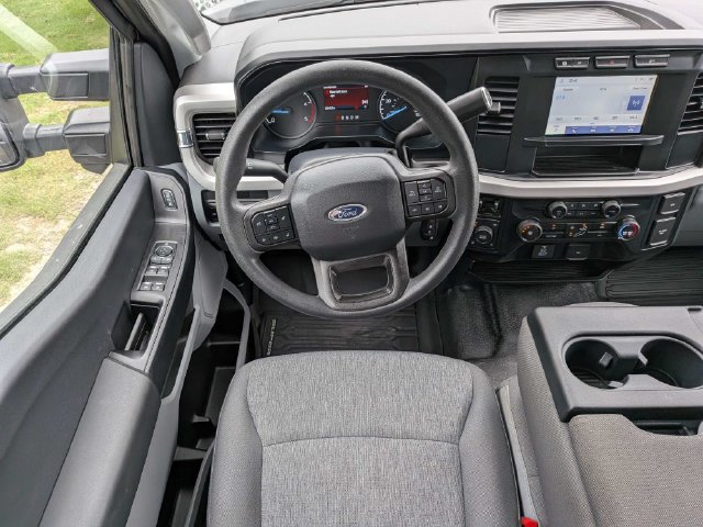 Used 2024 Ford F350 XL w/ 360-Degree Camera Package AWD/4WD image 15