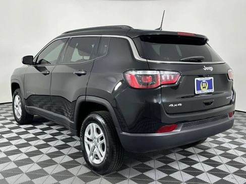 Used 2020 Jeep Compass Sport w/ Cold Weather Group AWD/4WD image 8