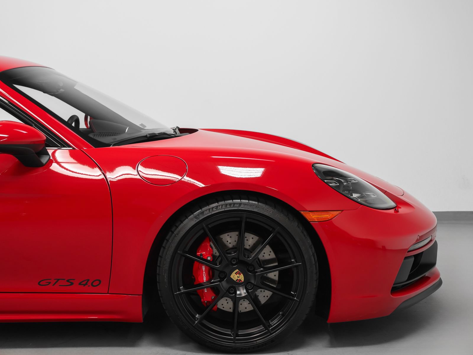 Certified 2025 Porsche 718 Cayman GTS RWD image 16