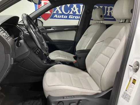 Used 2019 Volkswagen Tiguan SEL Premium R-Line AWD/4WD image 44