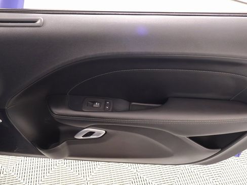 Used 2019 Dodge Challenger R/T Scat Pack w/ Shaker Package image 14