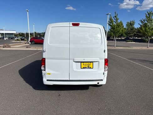 Used 2020 Nissan NV200 SV FWD image 4
