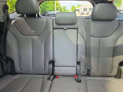 Used 2019 Hyundai Santa Fe AWD image 22