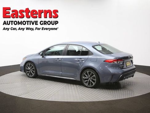 Used 2021 Toyota Corolla SE w/ SE Premium Package FWD image 57