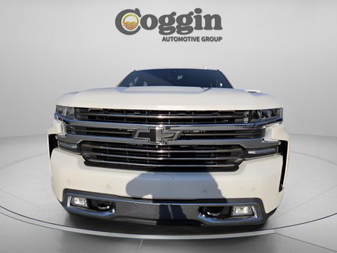Used 2021 Chevrolet Silverado 1500 High Country w/ Technology Package image 5