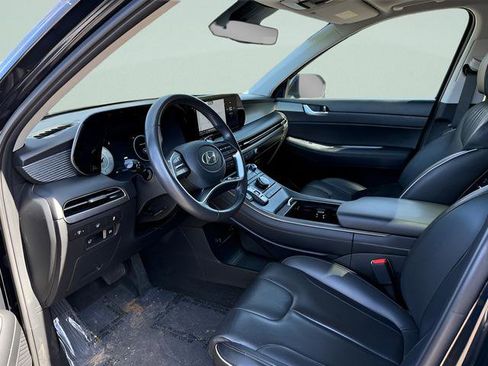 Used 2024 Hyundai Palisade Limited AWD/4WD image 3