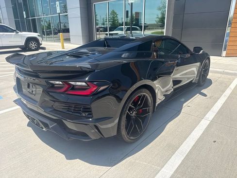 Used 2026 Chevrolet Corvette Z06 w/ Stealth Interior Trim Package RWD image 6