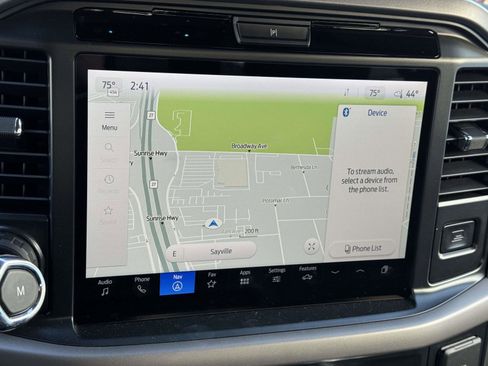 Used 2025 Ford F150 XLT w/ Equipment Group 302A MID image 27