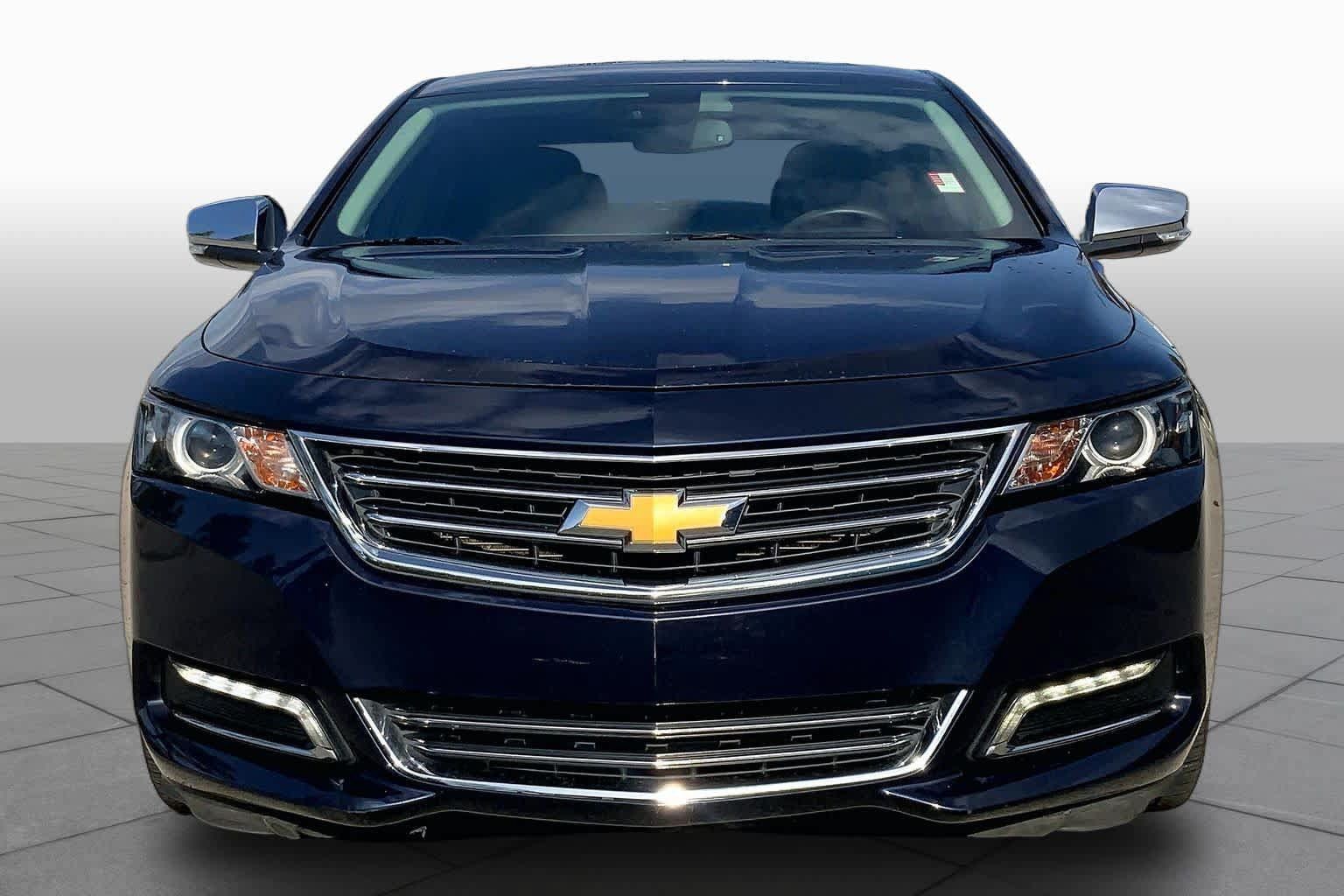Used 2015 Chevrolet Impala LTZ FWD image 4