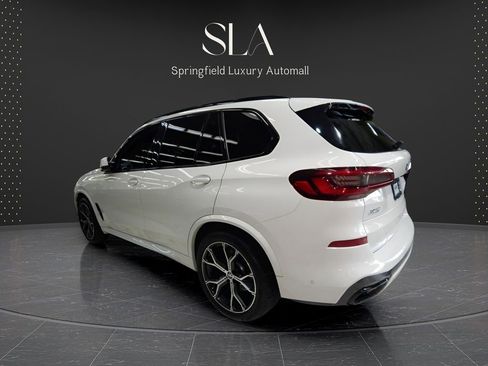 Used 2022 BMW X5 xDrive40i w/ Premium Essential Package AWD/4WD image 7