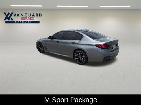 Used 2021 BMW 530i w/ M Sport Package RWD image 4