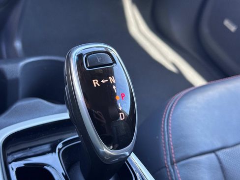 Used 2020 Chevrolet Bolt Premier w/ Infotainment Package image 16