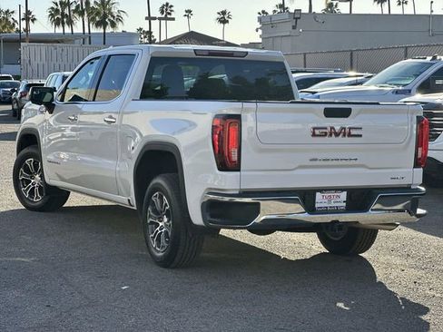 Used 2025 GMC Sierra 1500 SLT image 6