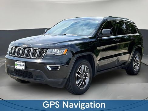 Used 2020 Jeep Grand Cherokee Laredo w/ Laredo X Package RWD image 3