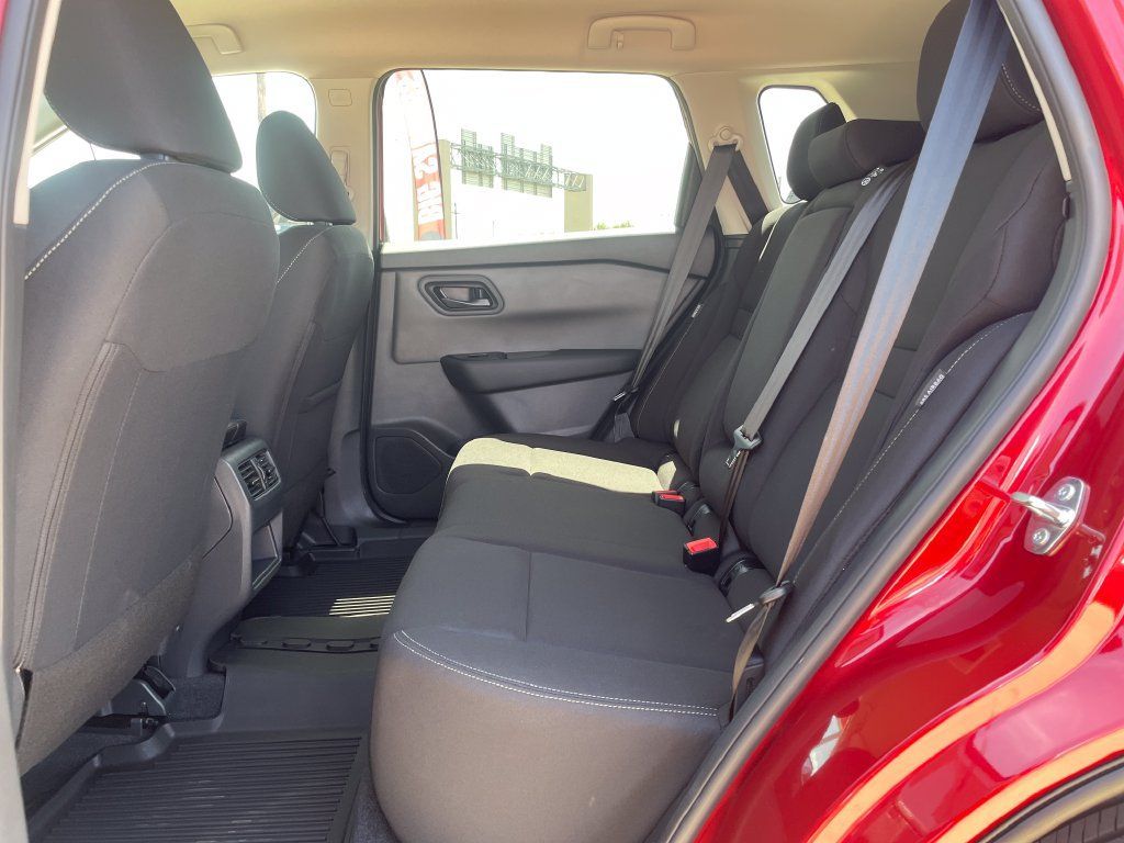 Certified 2026 Nissan Rogue S FWD image 24