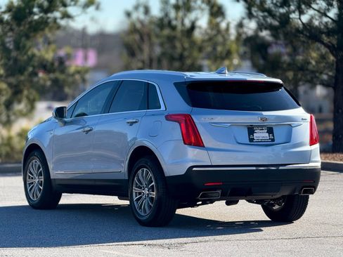 Used 2017 Cadillac XT5 Luxury w/ Driver Awareness Package image 9