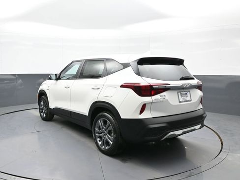 Used 2023 Kia Seltos LX image 8