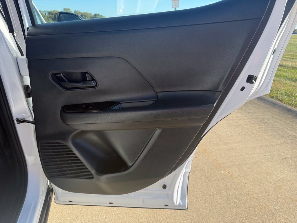 Used 2026 Nissan Kicks S FWD image 15