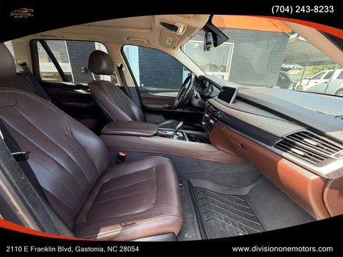 Used 2016 BMW X5 xDrive35i AWD/4WD image 12