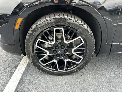 Used 2023 Chevrolet Blazer RS w/ Driver Confidence II Package image 10