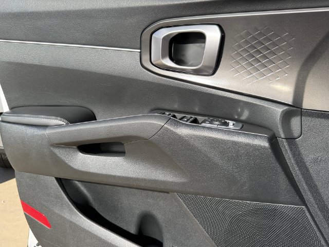 Used 2021 Kia Sorento S FWD image 19