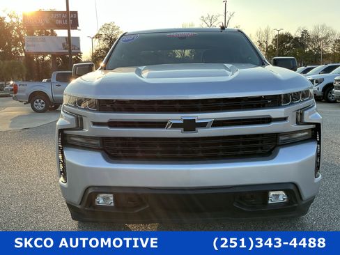 Used 2021 Chevrolet Silverado 1500 RST w/ Bed Protection Package image 8