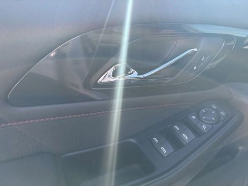 Certified 2023 Chevrolet Traverse RS image 20