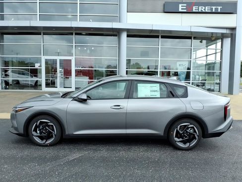 New 2026 Kia K4 EX FWD image 4