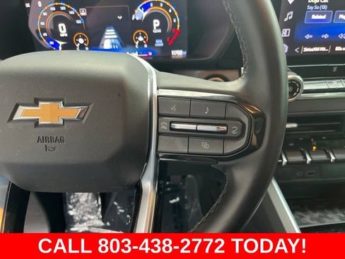 Used 2025 Chevrolet Colorado W/T w/ WT Custom Package RWD image 15