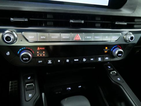 Used 2025 Kia Telluride SX Prestige X-Line AWD/4WD image 33