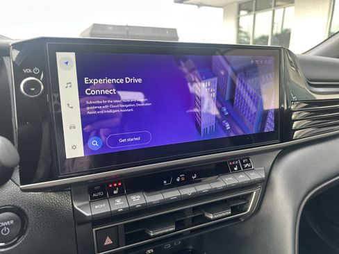 Used 2025 Toyota Camry XSE image 17