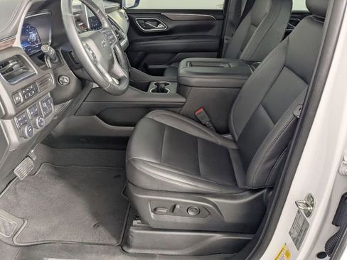 Used 2023 Chevrolet Tahoe Z71 w/ Luxury Package AWD/4WD image 13
